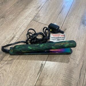 NEW Graveyard Girl Swamp Hair Styling Iron in a green moss print.